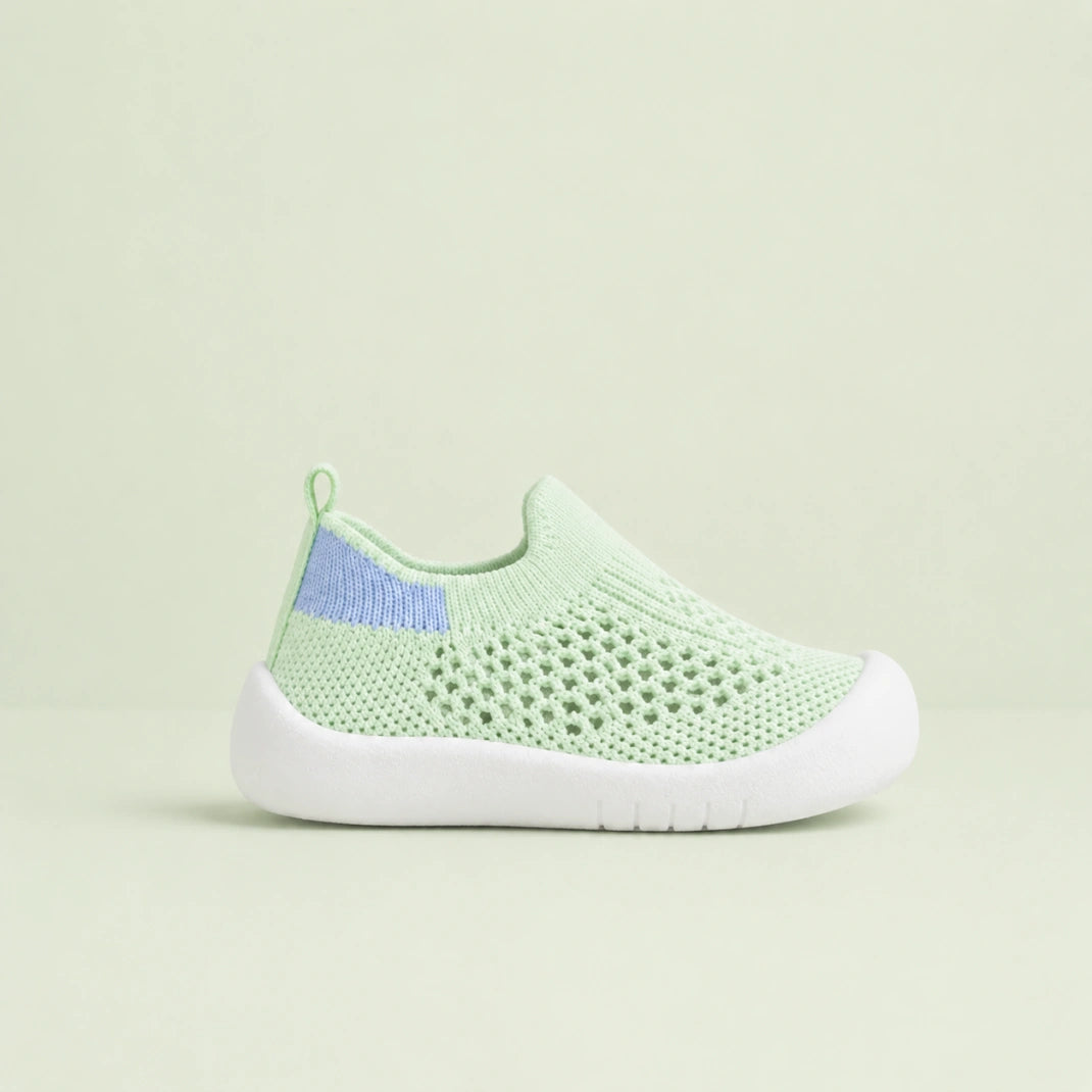 Barefoot Toddler Shoes for Steadier Steps & Happier Little Feet