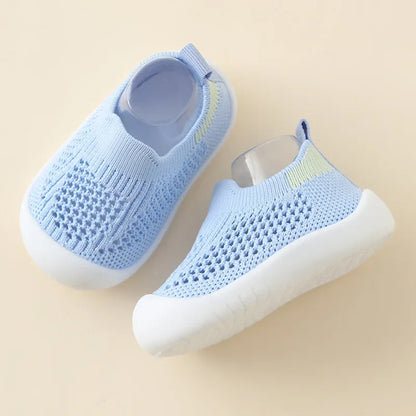 The Comfy, Wide Barefoot Shoes Toddlers Actually Want to Wear