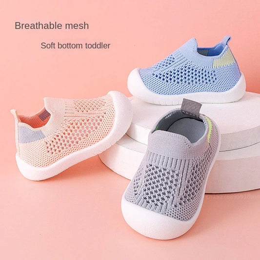 The Comfy, Wide Barefoot Shoes Toddlers Actually Want to Wear